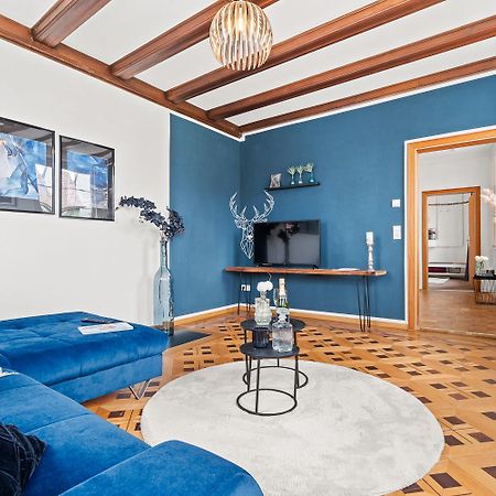 Ferienwohnung Velvet Ein Haus Mit Geschichte Im Herzen Tettnangs Messe Friedrichshafen Exterior foto