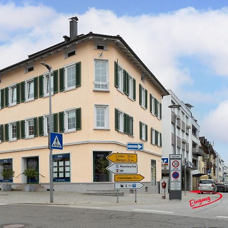 Ferienwohnung Velvet Ein Haus Mit Geschichte Im Herzen Tettnangs Messe Friedrichshafen Exterior foto